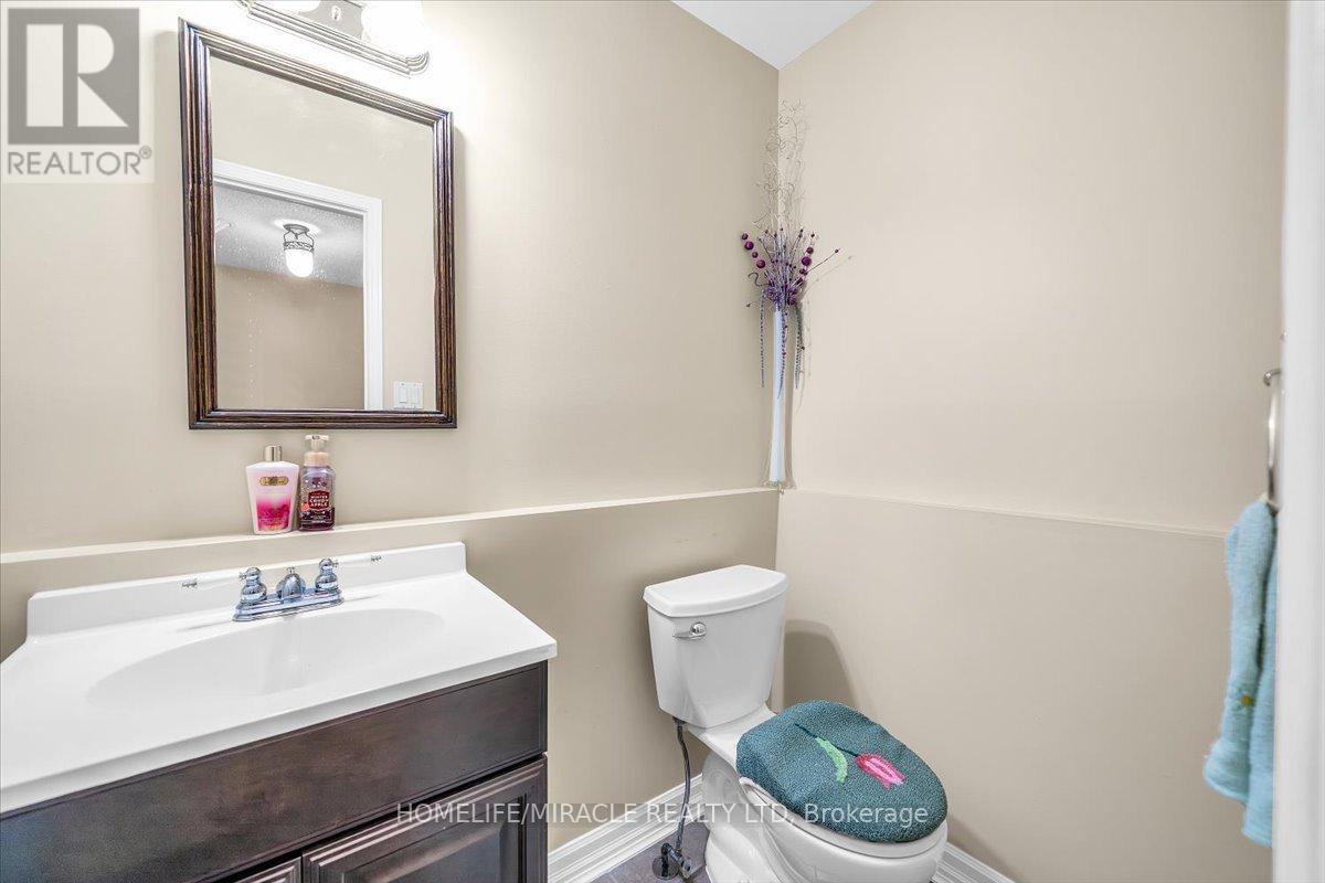 56 Fairmeadow Place, Whitby, Ontario  L1N 8W4 - Photo 24 - E12477517