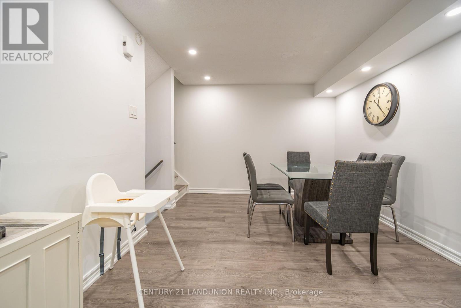 111 Milestone Crescent, Aurora, Ontario  L4G 3M2 - Photo 21 - N12477416