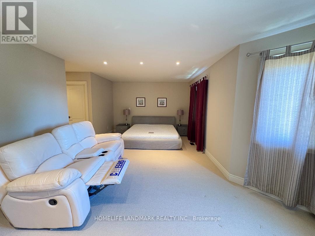 29 Hans Drive, Markham, Ontario  L6C 1S9 - Photo 11 - N12477454
