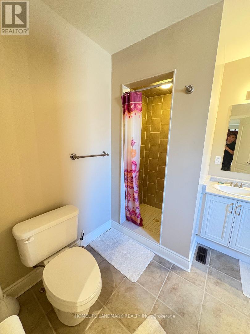 29 Hans Drive, Markham, Ontario  L6C 1S9 - Photo 20 - N12477454