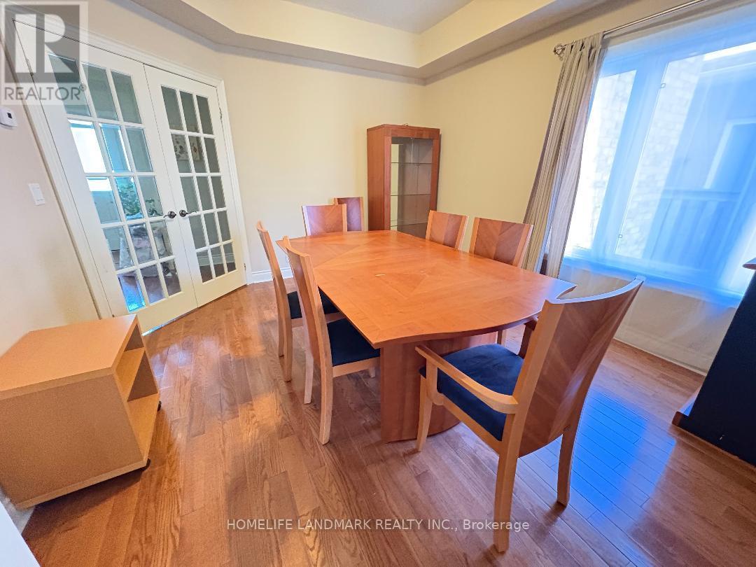 29 Hans Drive, Markham, Ontario  L6C 1S9 - Photo 21 - N12477454