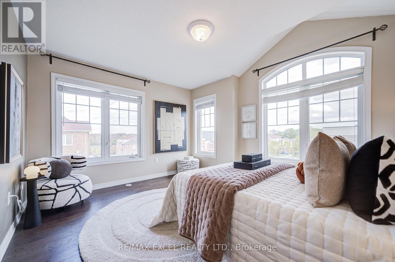 301 Delray Drive, Markham, Ontario  L6E 0P8 - Photo 22 - N12477492