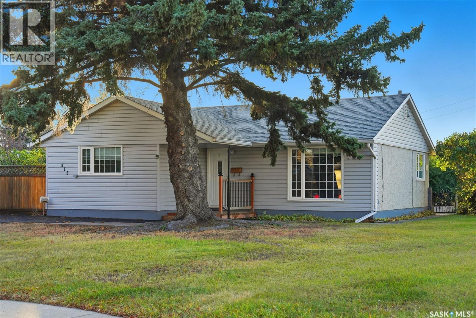 915 X AVENUE N, Saskatoon, Saskatchewan