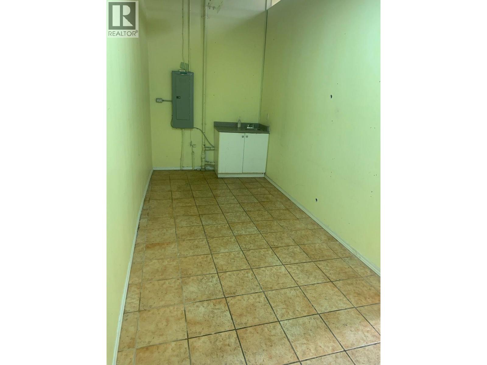 2222 4500 Kingsway, Burnaby, British Columbia  V5H 2A9 - Photo 3 - C8062076