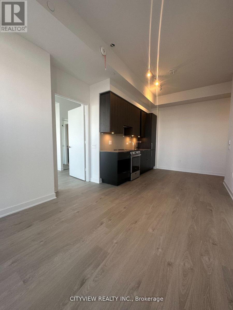 5810 - 3900 Confederatin Parkway, Mississauga, Ontario  L5B 0M3 - Photo 12 - W12477405