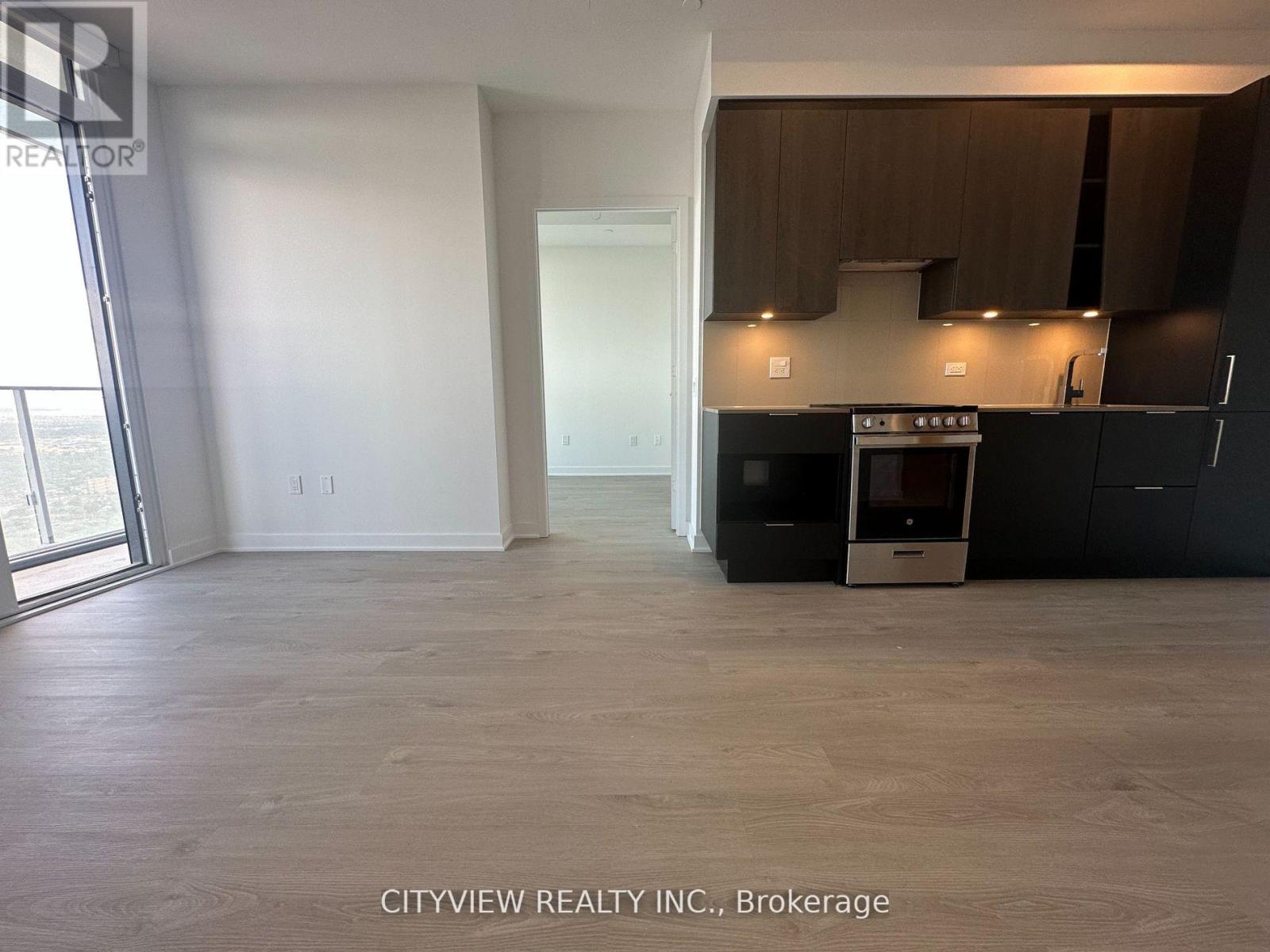 5810 - 3900 Confederatin Parkway, Mississauga, Ontario  L5B 0M3 - Photo 13 - W12477405