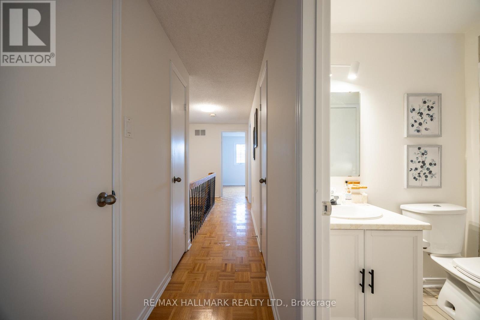 12 Outlook Garden Boulevard, Toronto, Ontario  M6N 4Z4 - Photo 18 - W12477415