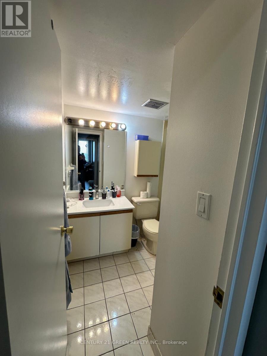 706 - 2556 Argyle Road, Mississauga, Ontario  L5B 2H6 - Photo 21 - W12477439