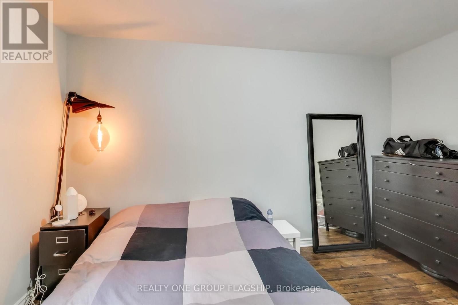 2 - 2302 Lake Shore Boulevard W, Toronto, Ontario  M8V 1B4 - Photo 10 - W12477446