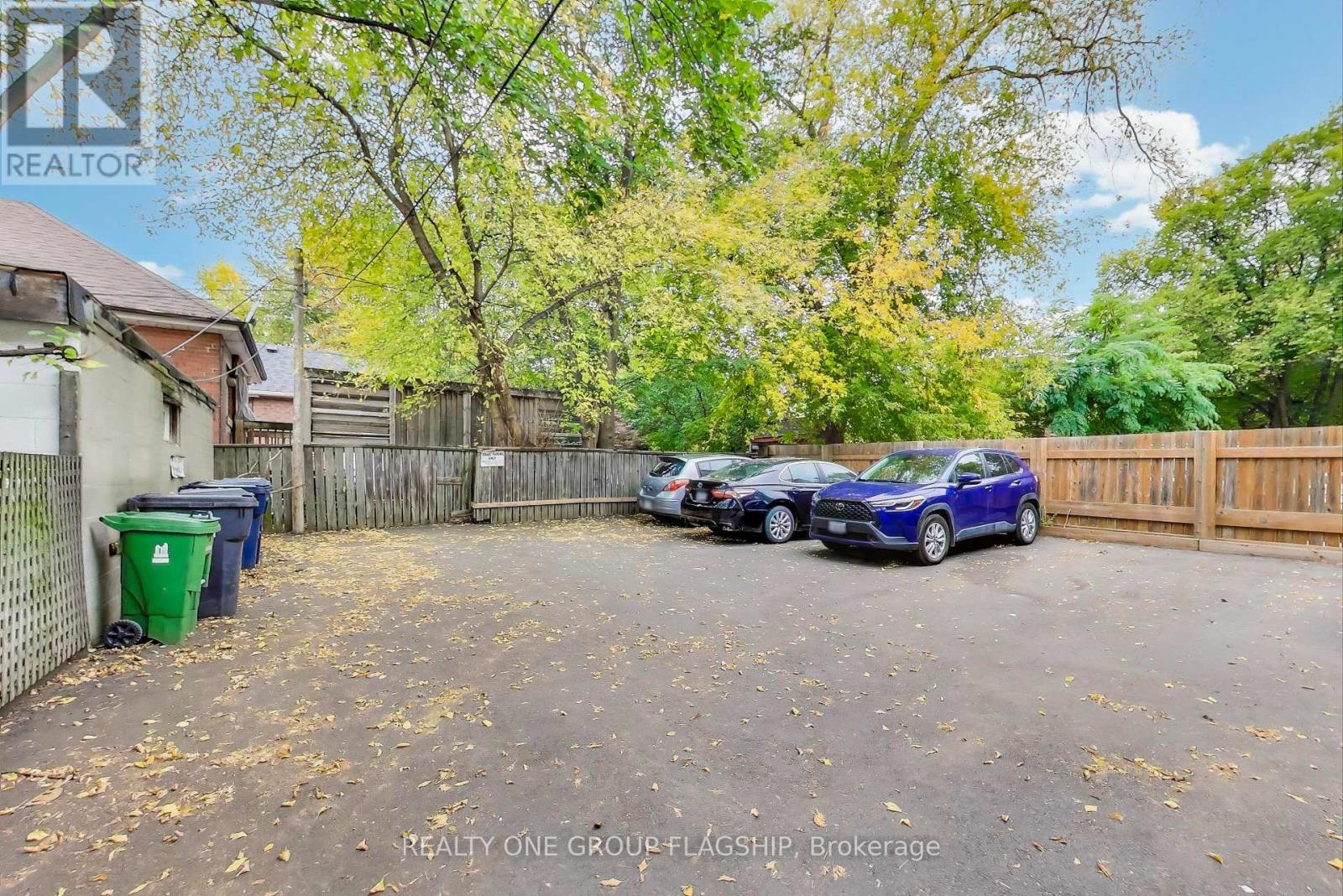 2 - 2302 Lake Shore Boulevard W, Toronto, Ontario  M8V 1B4 - Photo 15 - W12477446
