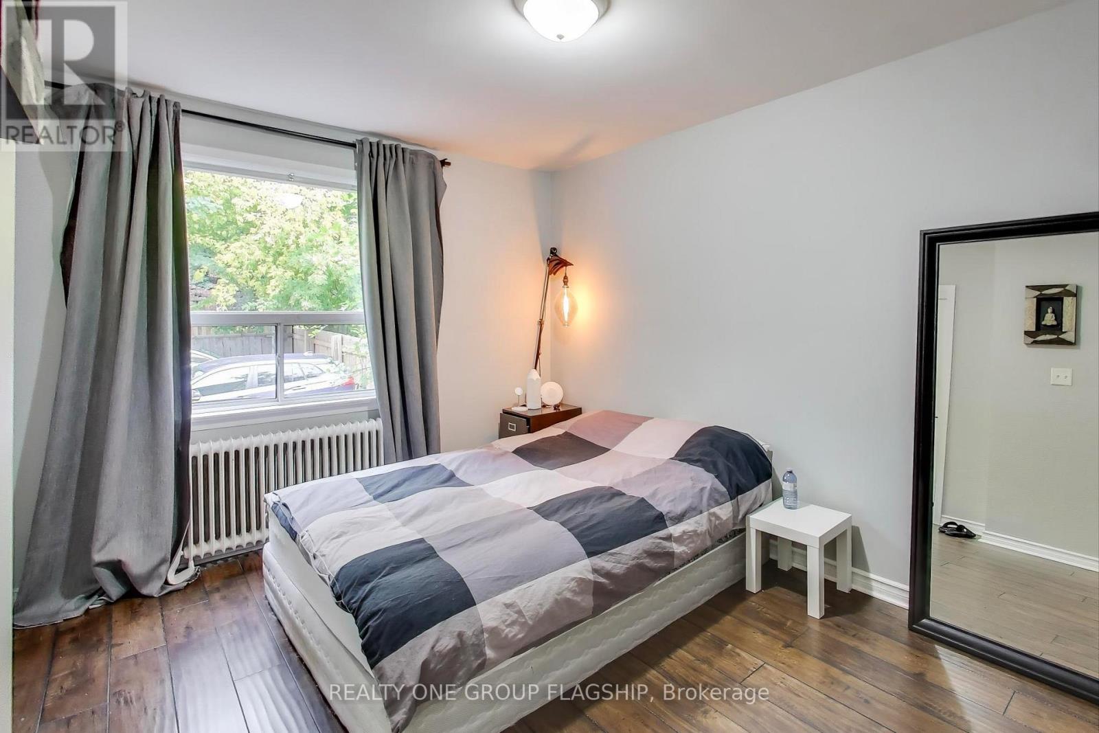 2 - 2302 Lake Shore Boulevard W, Toronto, Ontario  M8V 1B4 - Photo 9 - W12477446