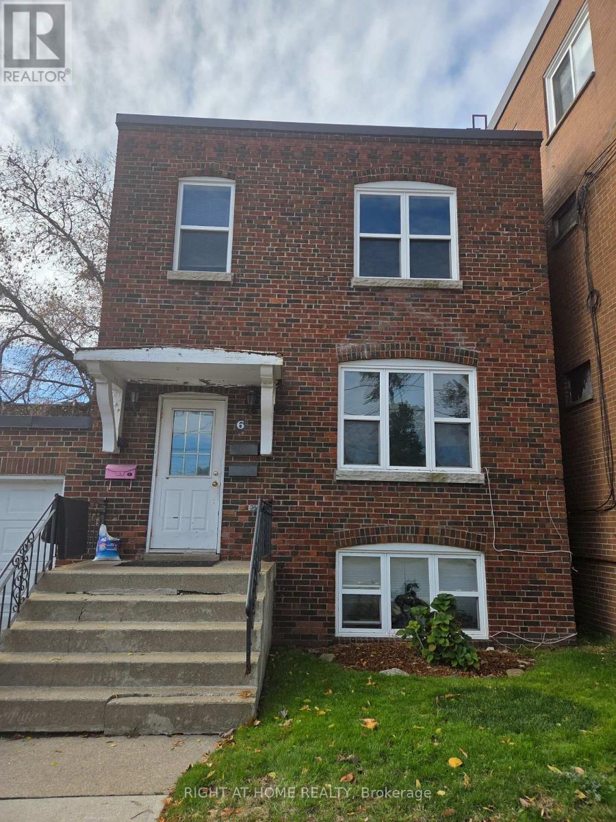 2 - 6 STAVEBANK ROAD, Mississauga, Ontario