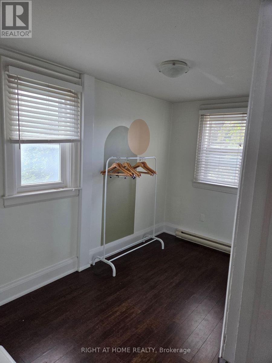 2 - 6 Stavebank Road, Mississauga, Ontario  L5G 2T4 - Photo 3 - W12477451
