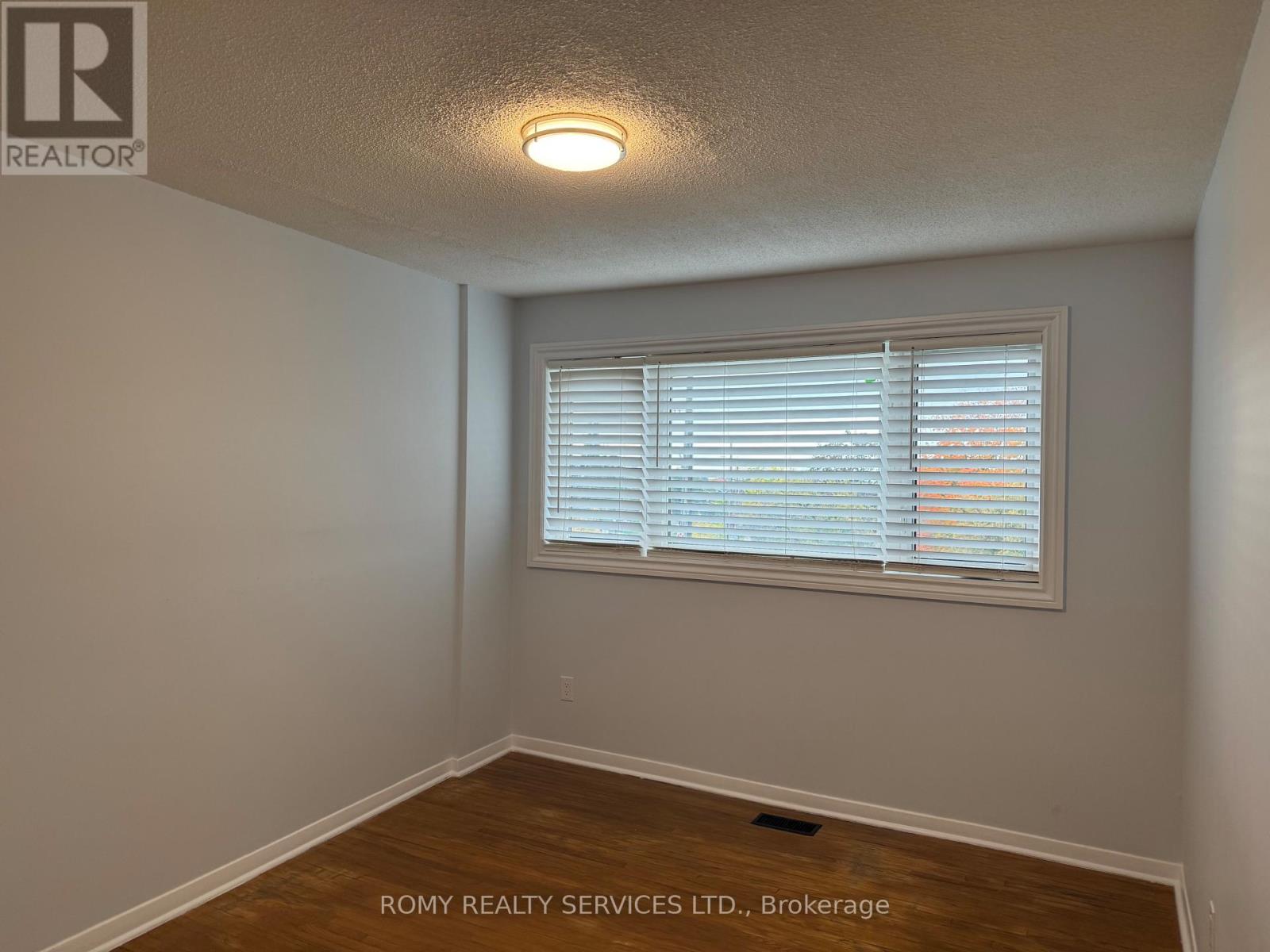 1 - 10 Grandravine Drive, Toronto, Ontario  M3J 1B1 - Photo 10 - W12477465