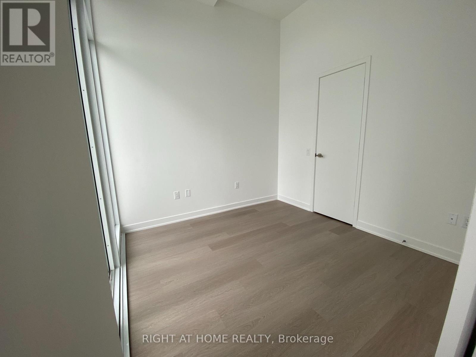702 - 3883 Quartz Road, Mississauga, Ontario  L5B 4M6 - Photo 11 - W12477470