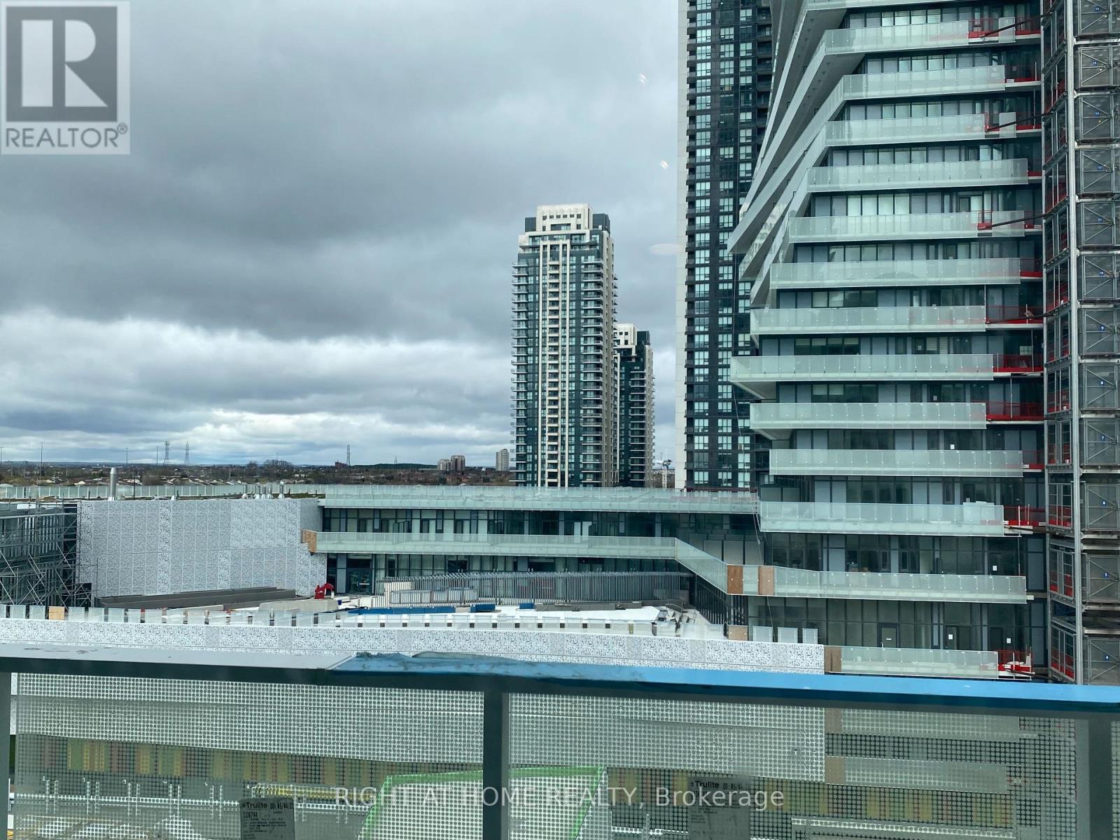 702 - 3883 Quartz Road, Mississauga, Ontario  L5B 4M6 - Photo 14 - W12477470