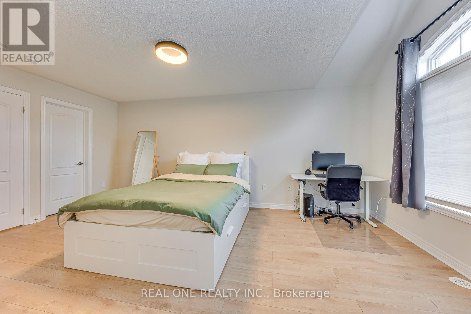 75 - 2435 Greenwich Drive, Oakville, Ontario  L6M 0S4 - Photo 26 - W12477495
