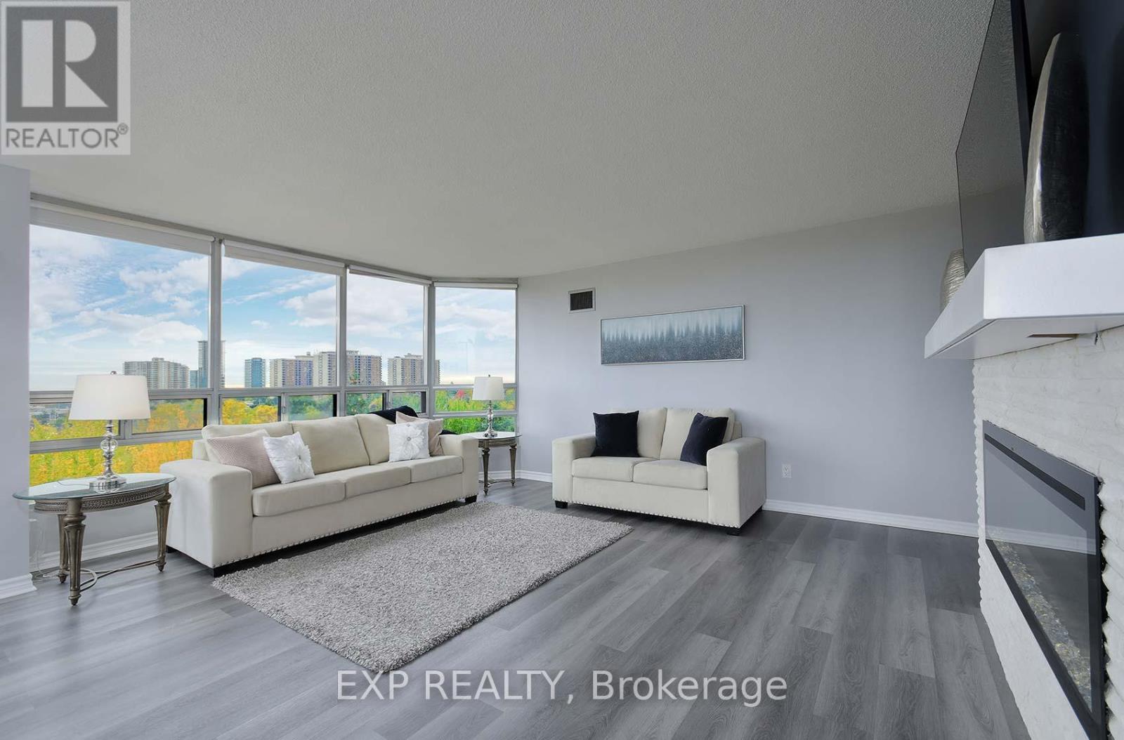 703 - 330 Mill Street S, Brampton, Ontario  L6Y 3V3 - Photo 13 - W12477507