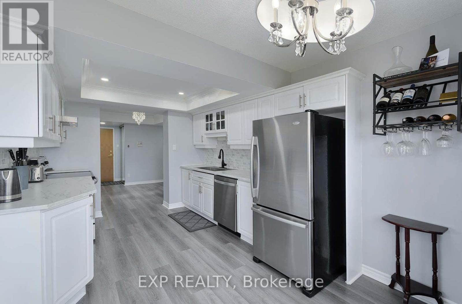 703 - 330 Mill Street S, Brampton, Ontario  L6Y 3V3 - Photo 21 - W12477507