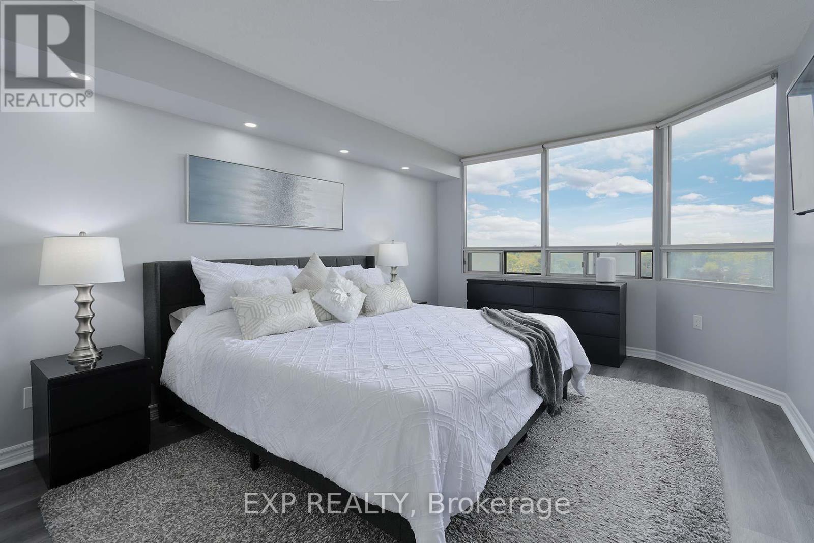 703 - 330 Mill Street S, Brampton, Ontario  L6Y 3V3 - Photo 25 - W12477507