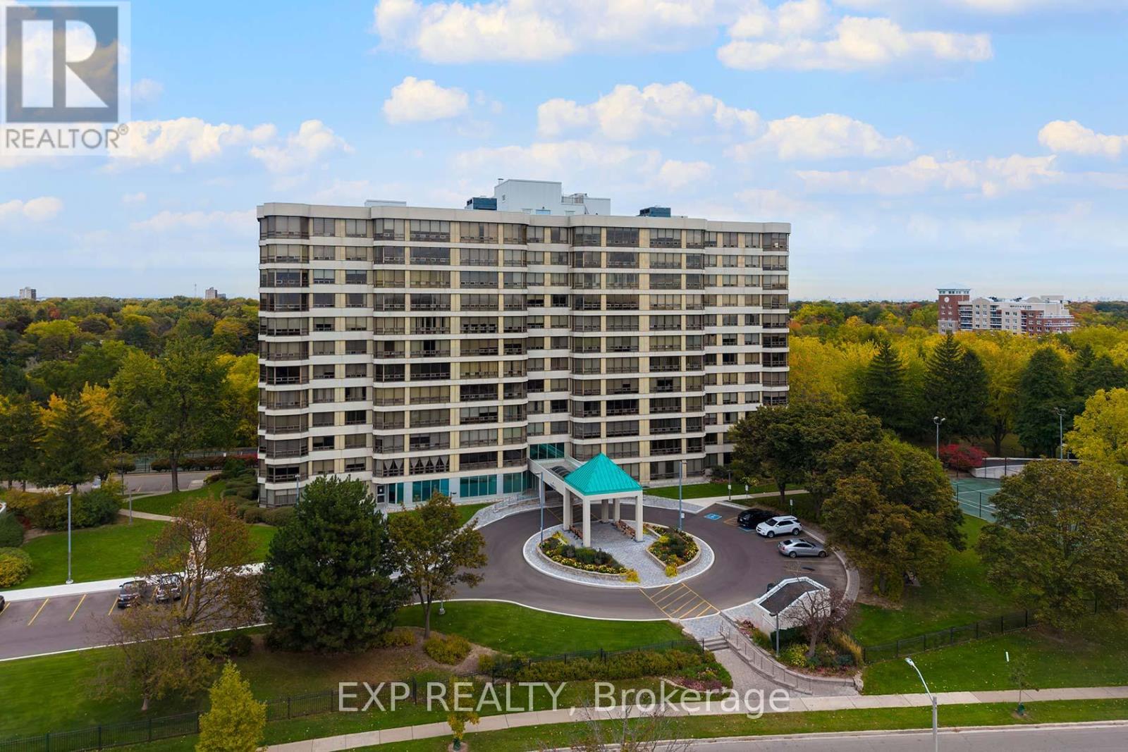 703 - 330 Mill Street S, Brampton, Ontario  L6Y 3V3 - Photo 50 - W12477507