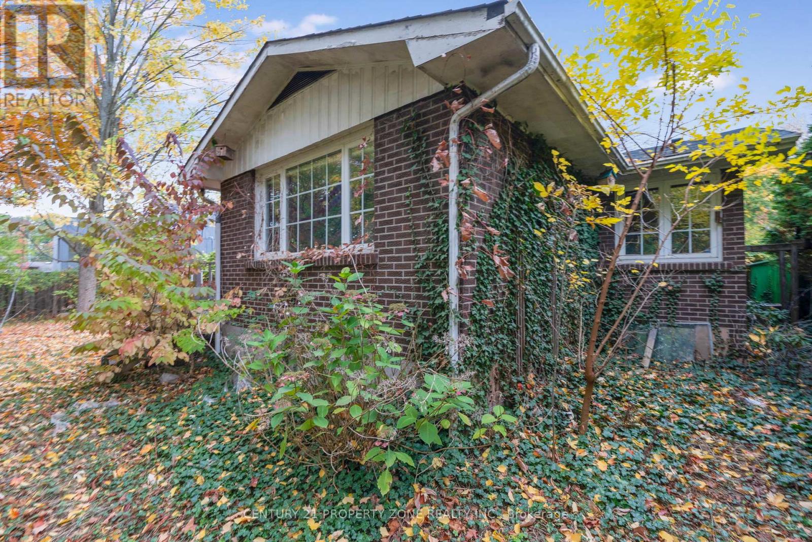 37 Clyde Road, Brampton, Ontario  L6X 0M6 - Photo 24 - W12477509