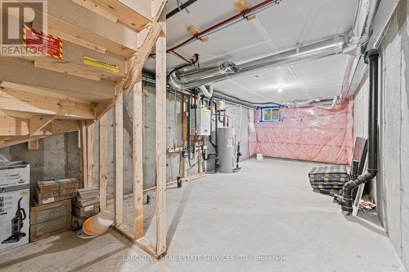 13 Ormand Terrace, Caledon, Ontario  L7C 4E5 - Photo 40 - W12477516