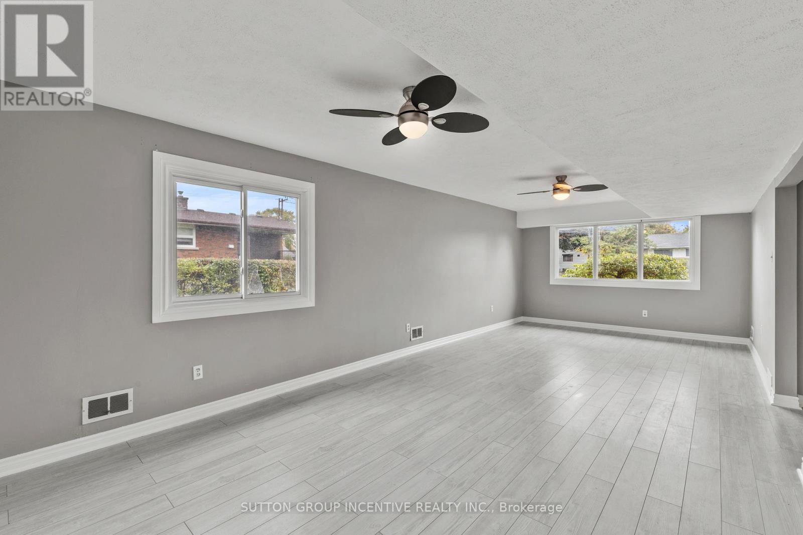 2 Hendershot Avenue, Welland, Ontario  L3B 1G9 - Photo 11 - X12477427