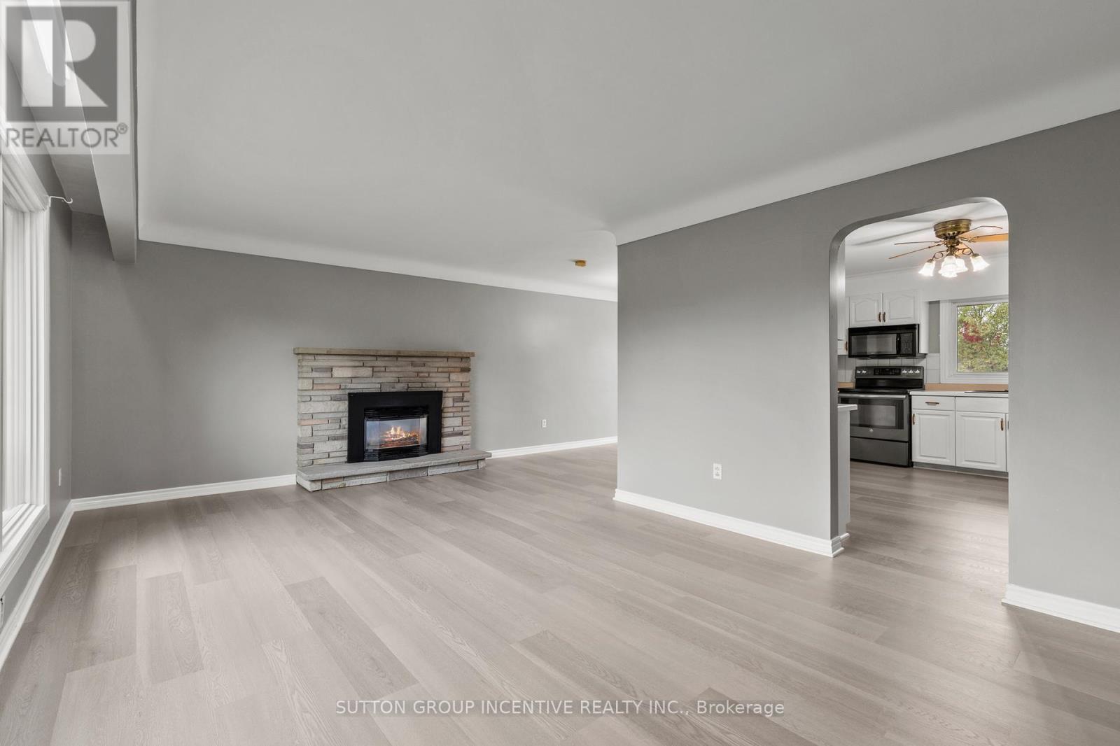 2 Hendershot Avenue, Welland, Ontario  L3B 1G9 - Photo 13 - X12477427