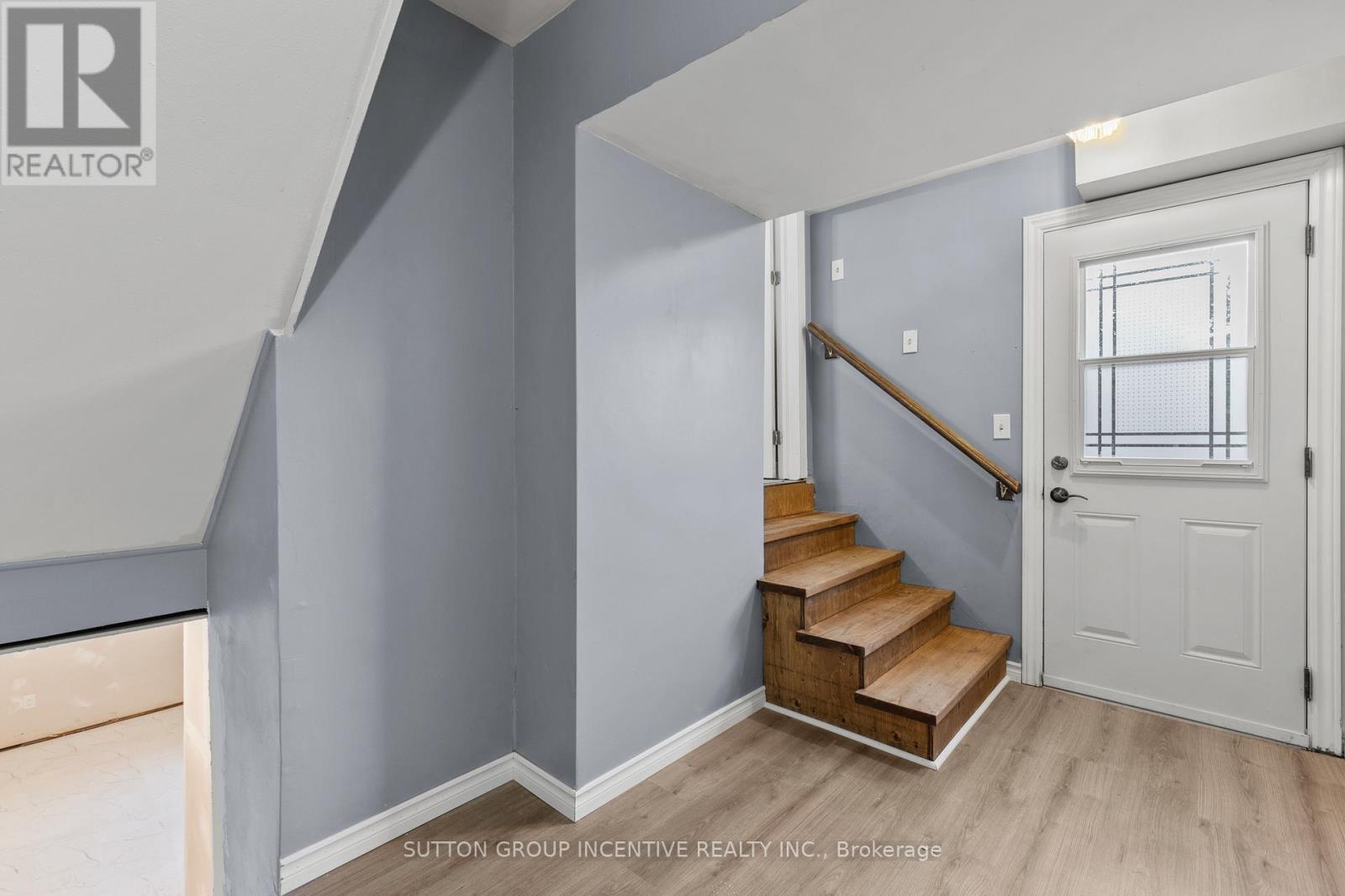 2 Hendershot Avenue, Welland, Ontario  L3B 1G9 - Photo 25 - X12477427