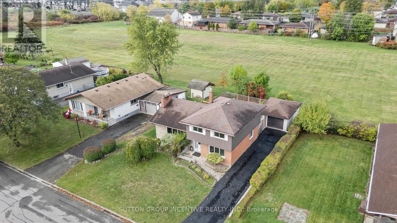 2 Hendershot Avenue, Welland, Ontario  L3B 1G9 - Photo 32 - X12477427