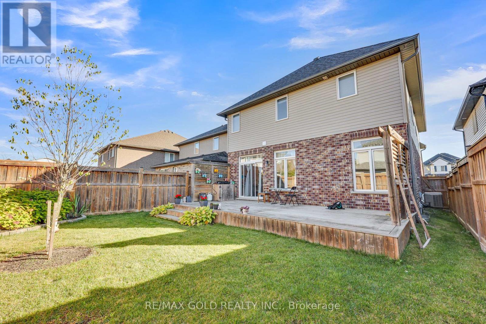 137 Passchendaele Street, Woodstock, Ontario  N0J 1M0 - Photo 45 - X12477440
