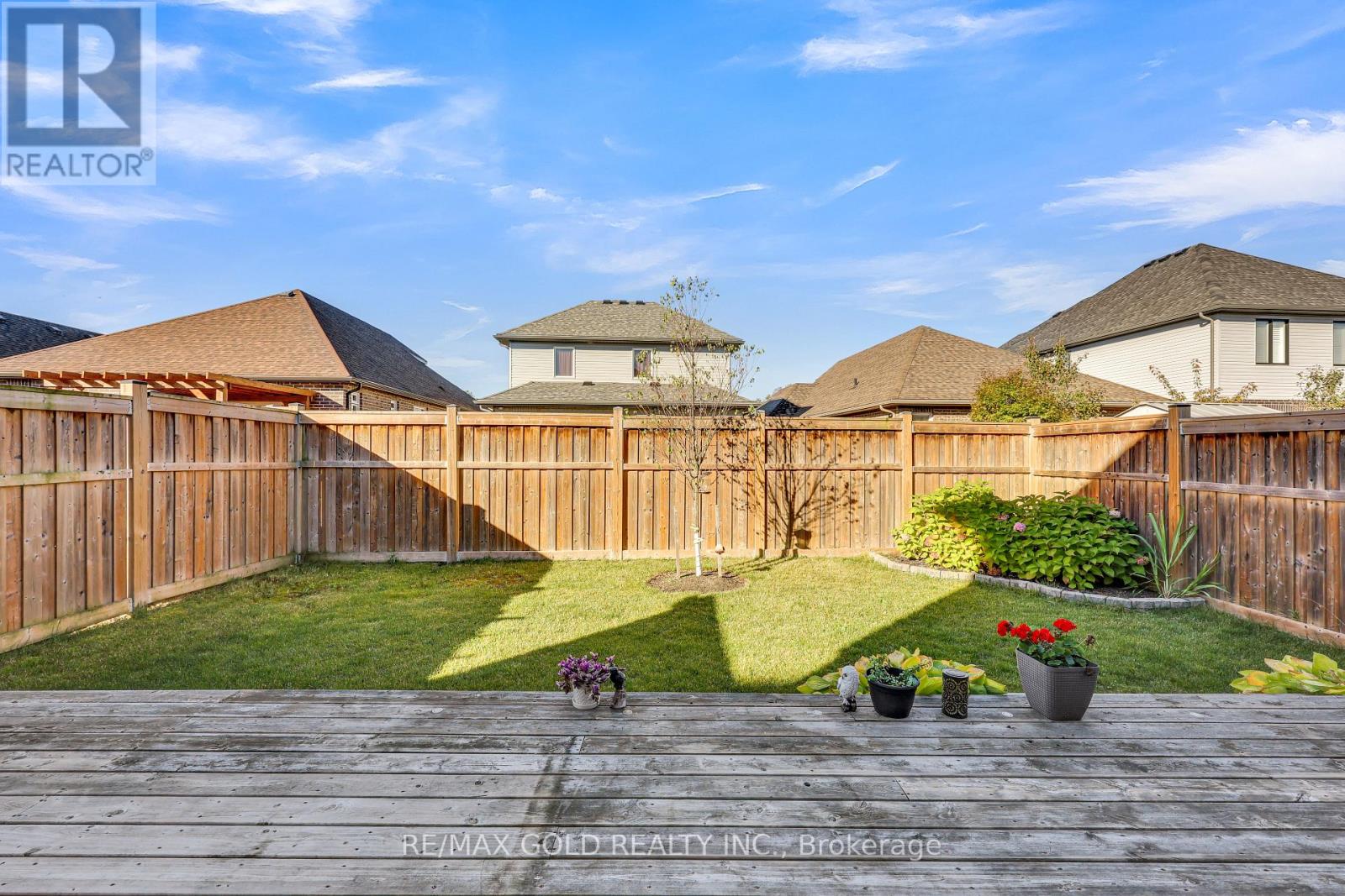 137 Passchendaele Street, Woodstock, Ontario  N0J 1M0 - Photo 47 - X12477440