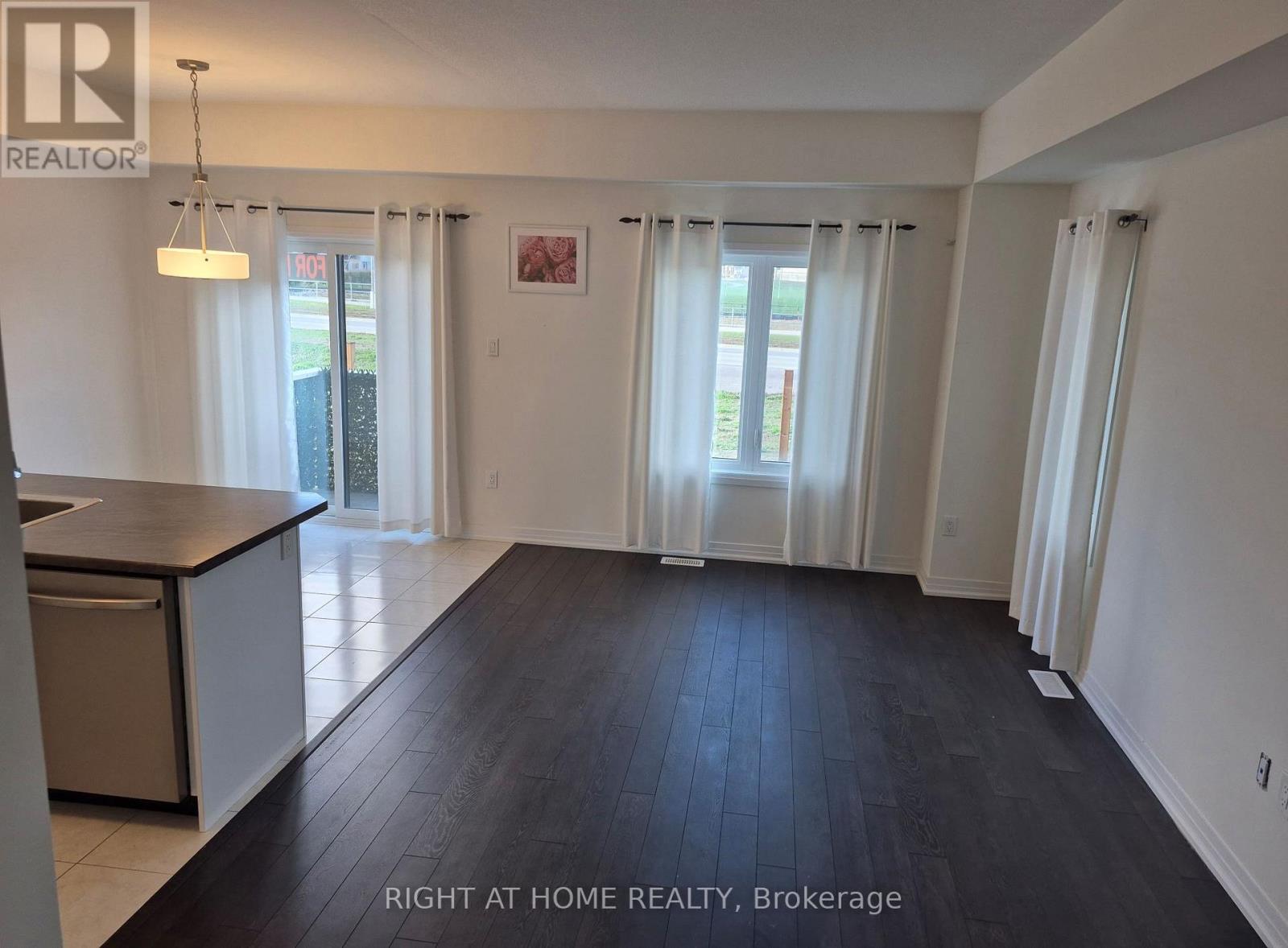 47 George Brier Drive W, Brant, Ontario  N3L 0L8 - Photo 6 - X12477491