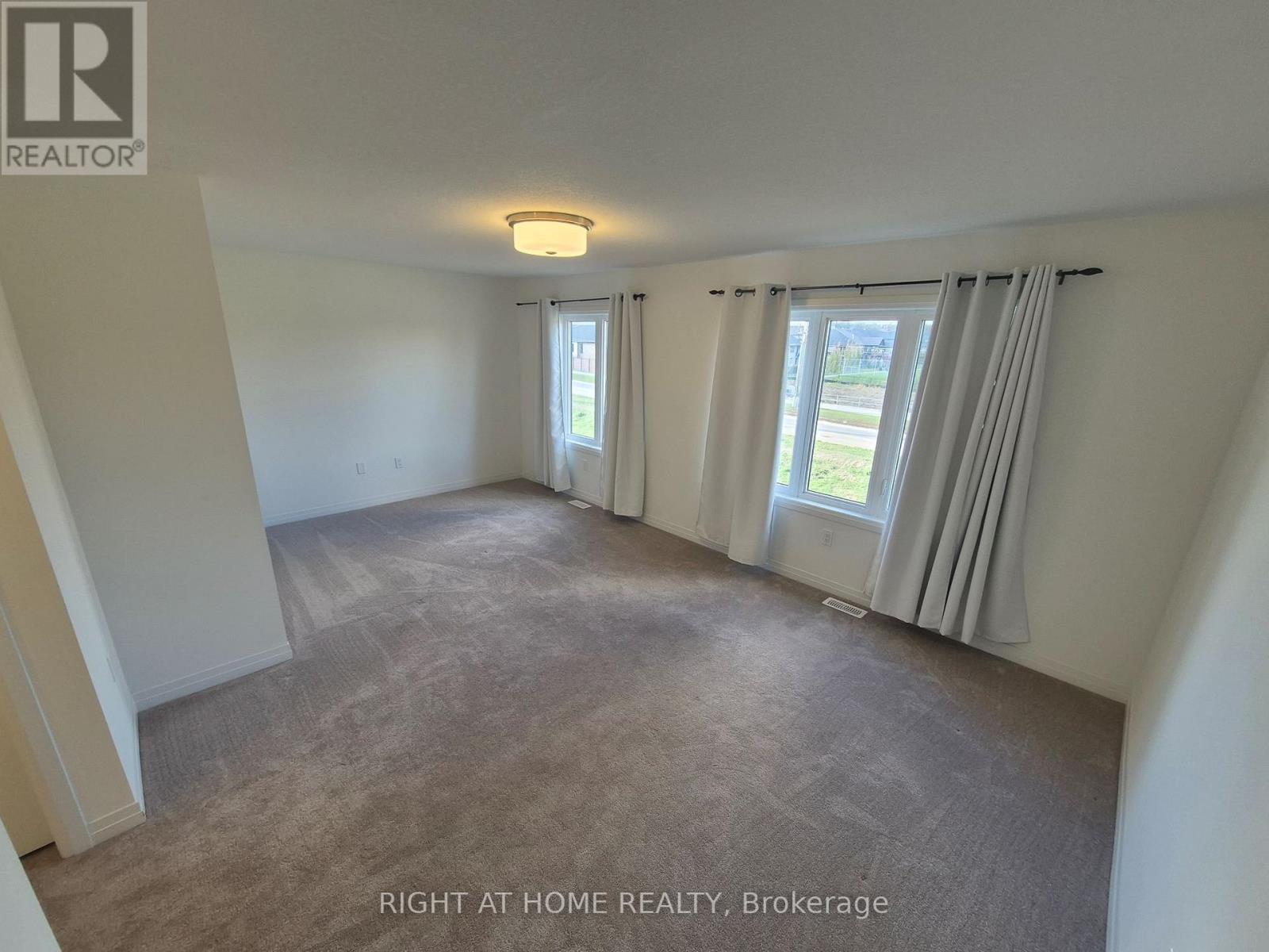 47 George Brier Drive W, Brant, Ontario  N3L 0L8 - Photo 7 - X12477491