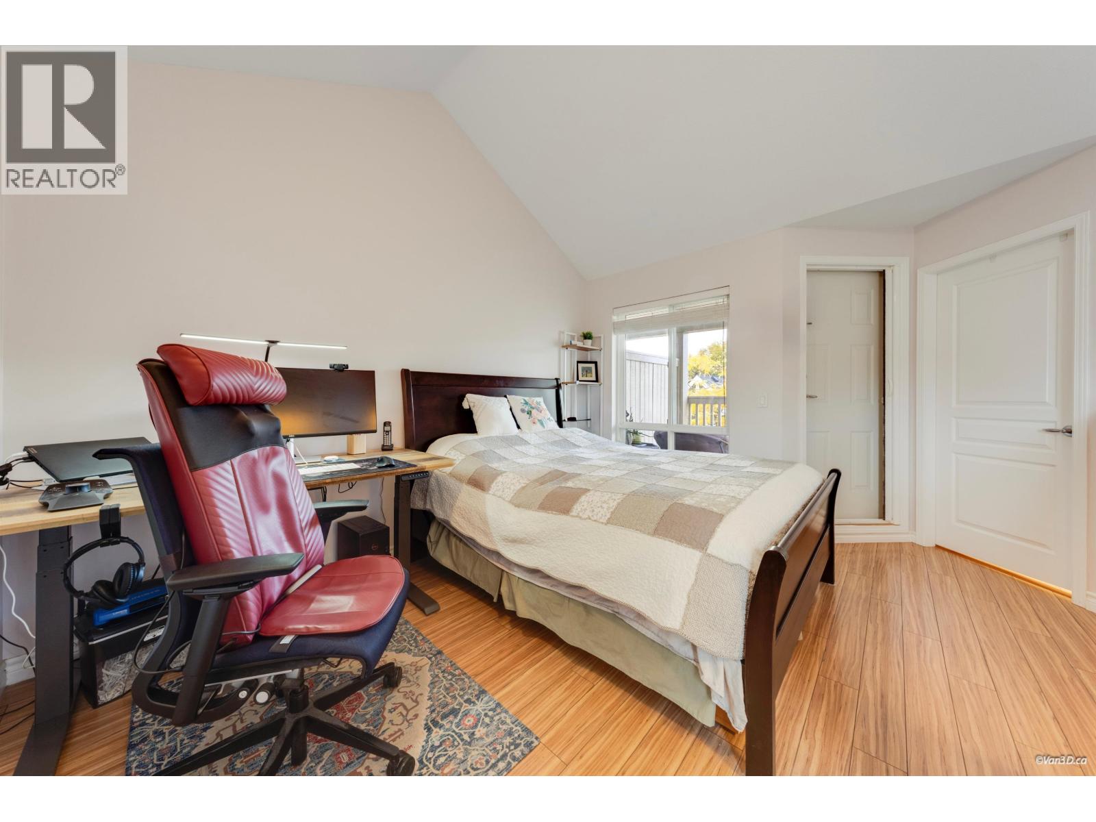 7371 Magnolia Terrace, Burnaby, British Columbia  V5E 4M3 - Photo 18 - R3060391