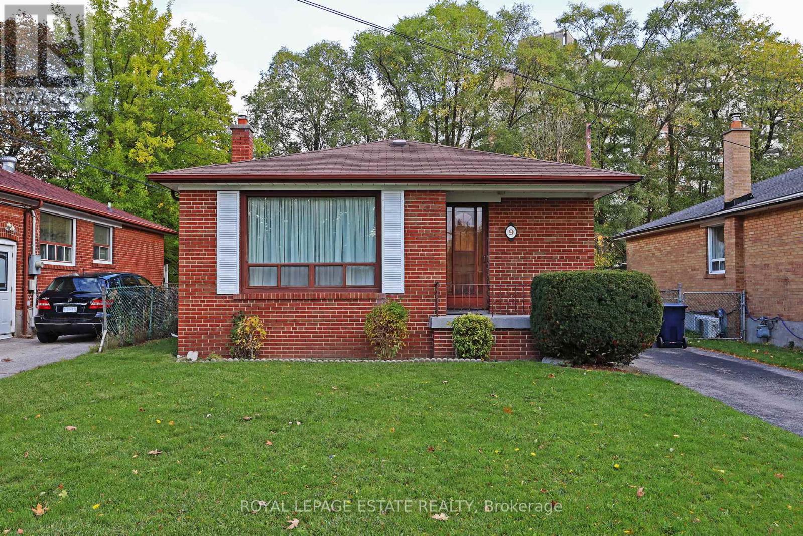 9 Peking Road, Toronto, Ontario  M1J 2X2 - Photo 1 - E12477524
