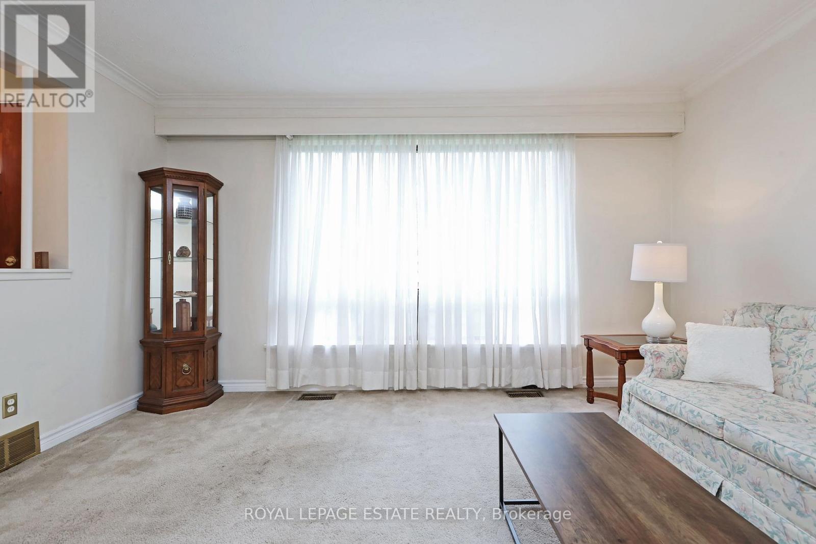 9 Peking Road, Toronto, Ontario  M1J 2X2 - Photo 10 - E12477524