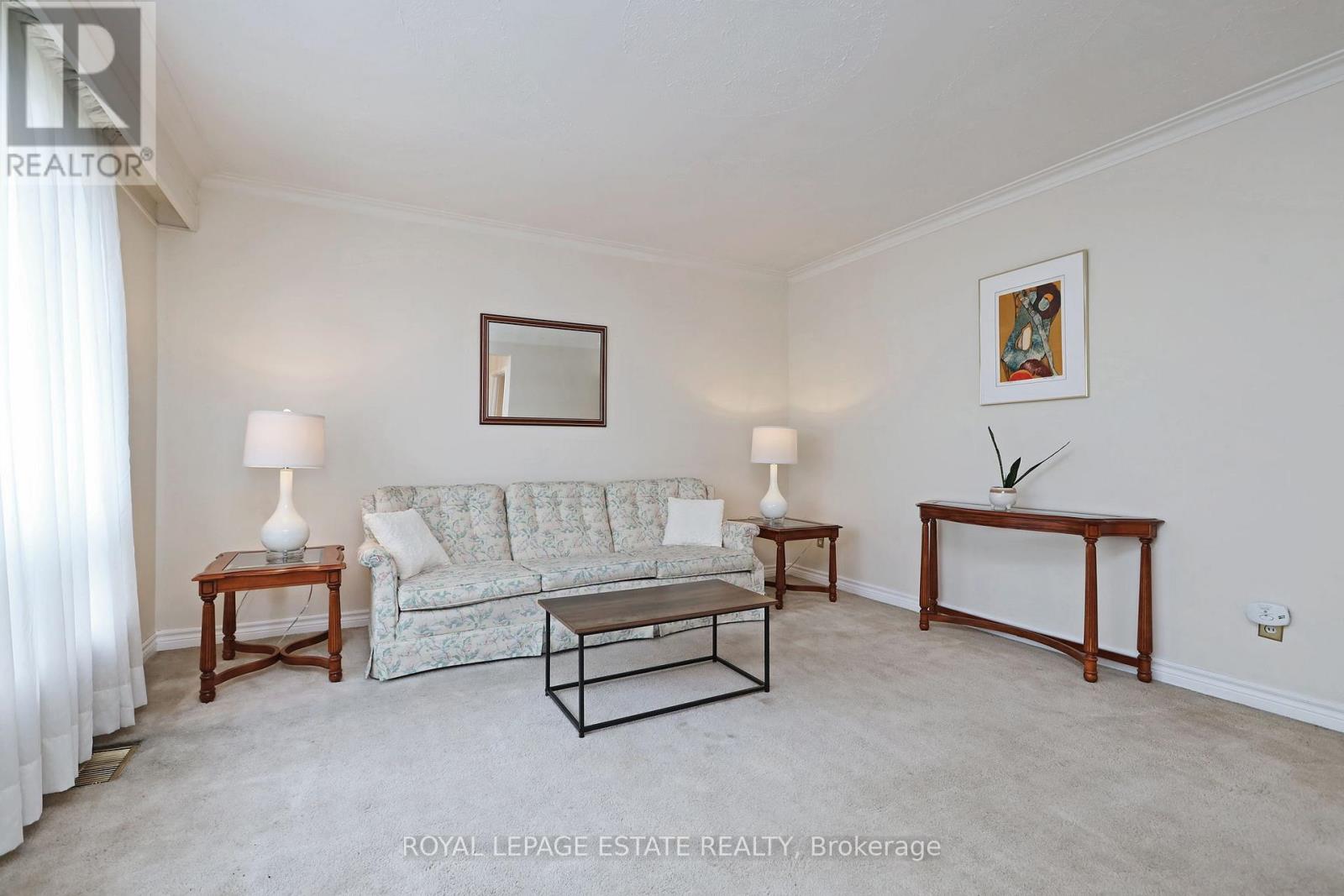 9 Peking Road, Toronto, Ontario  M1J 2X2 - Photo 8 - E12477524