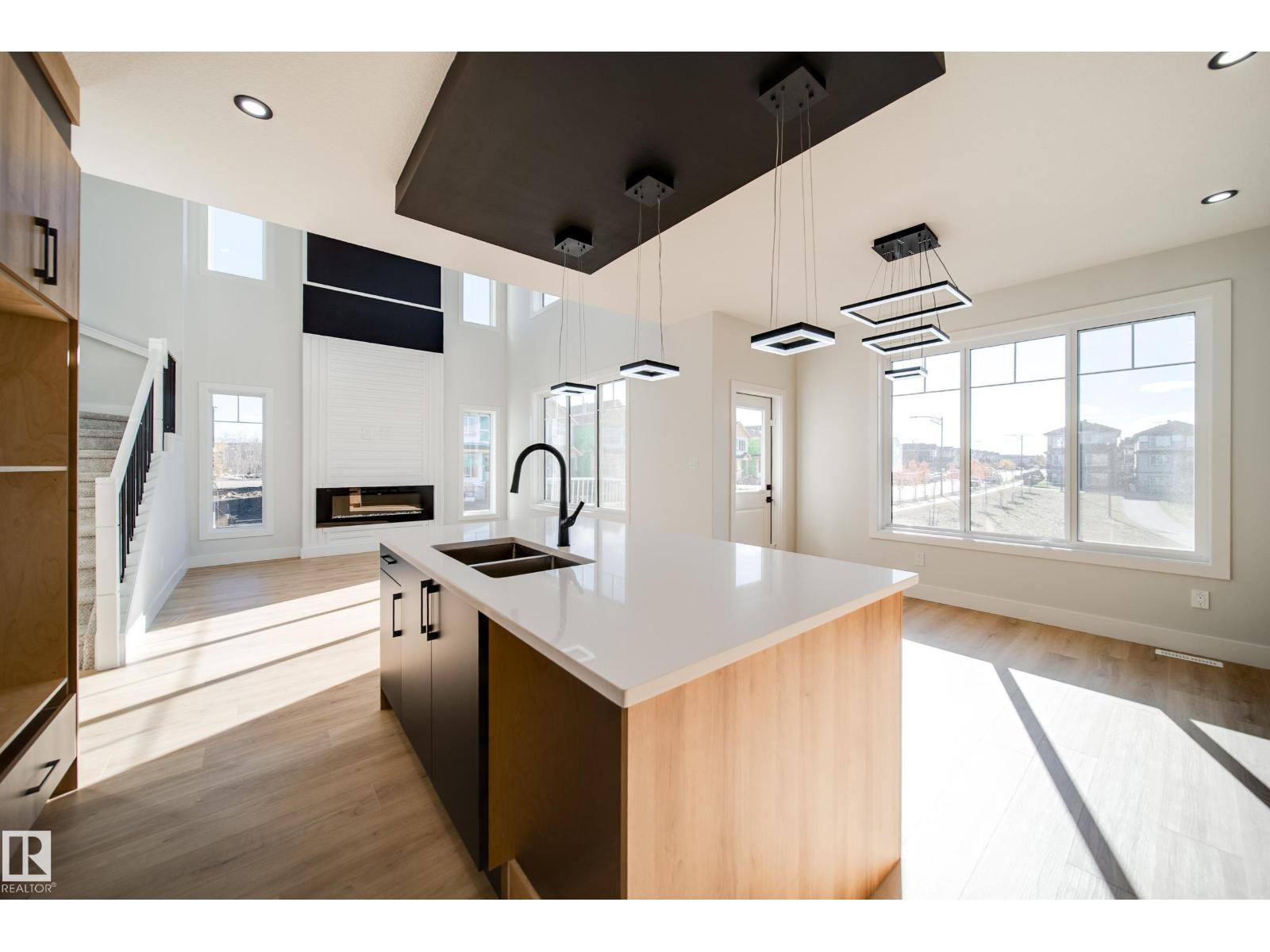 8511 183 Av Nw Nw, Edmonton, Alberta  T5Z 0X5 - Photo 4 - E4463147