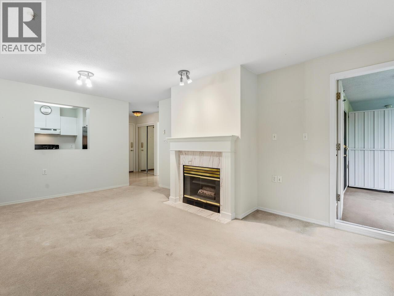 303 55 Blackberry Drive, New Westminster, British Columbia  V3L 5S7 - Photo 8 - R3061003