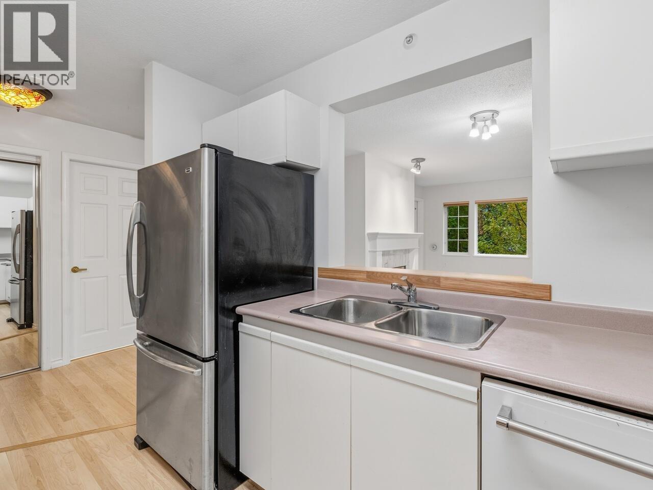 303 55 Blackberry Drive, New Westminster, British Columbia  V3L 5S7 - Photo 14 - R3061003