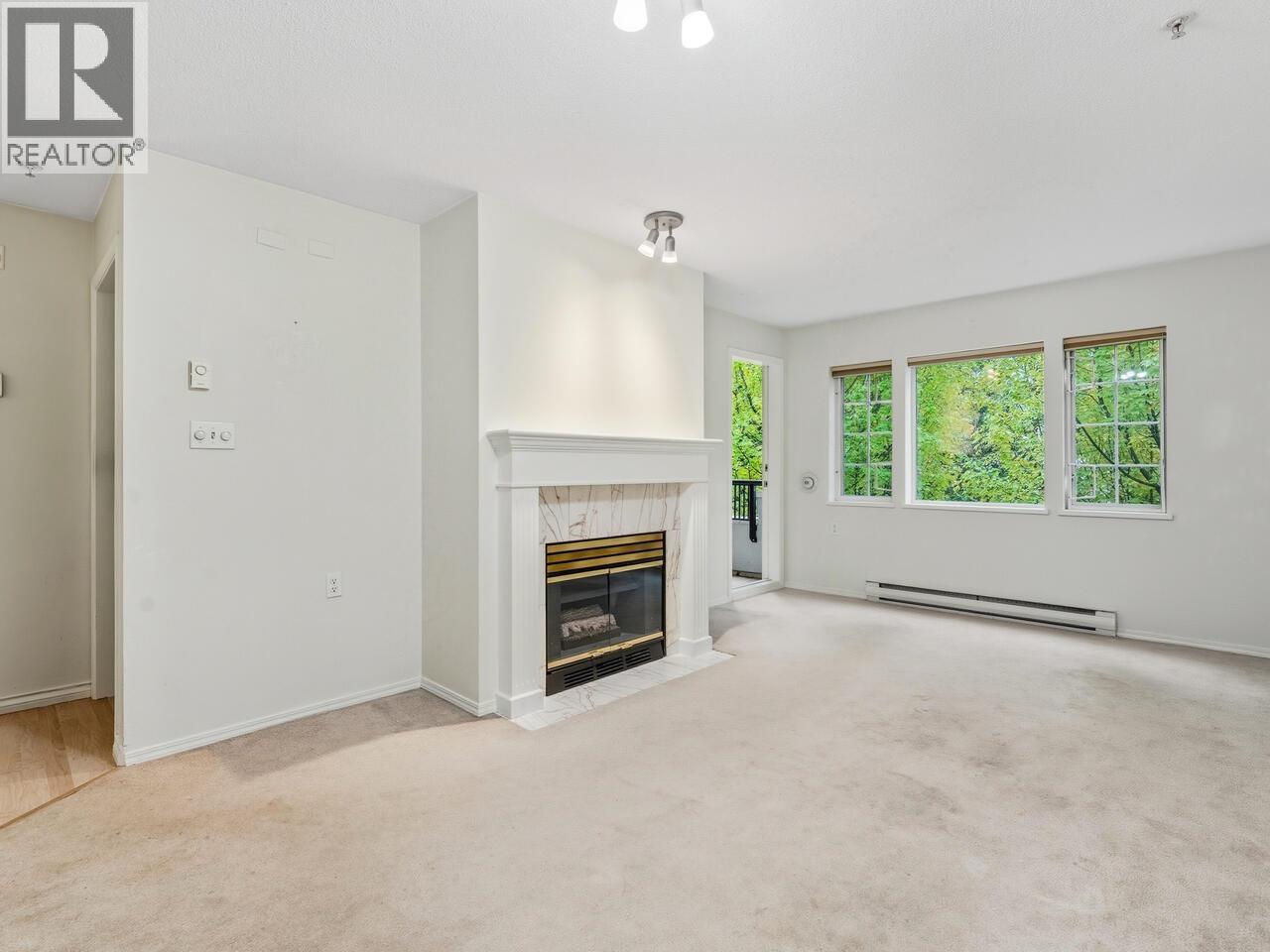303 55 Blackberry Drive, New Westminster, British Columbia  V3L 5S7 - Photo 6 - R3061003