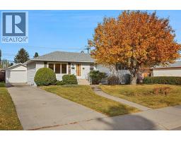 10 Glamorgan Drive SW Glamorgan