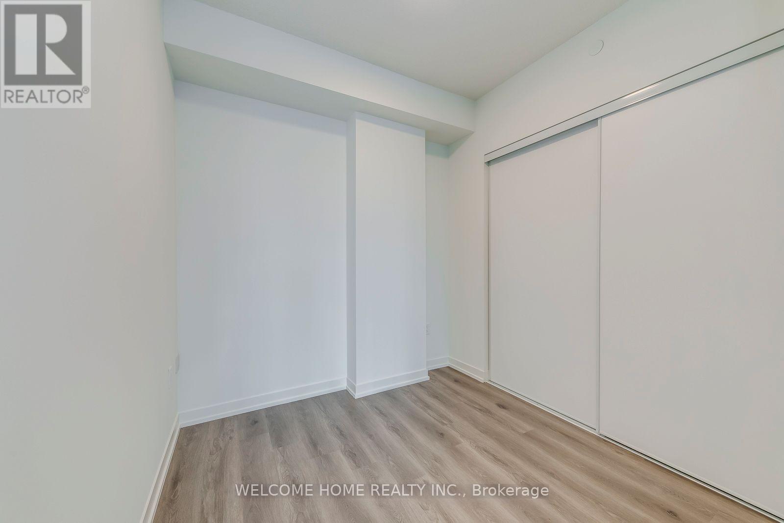 2706 - 28 Interchange Way, Vaughan, Ontario  L4K 0P8 - Photo 16 - N12477534