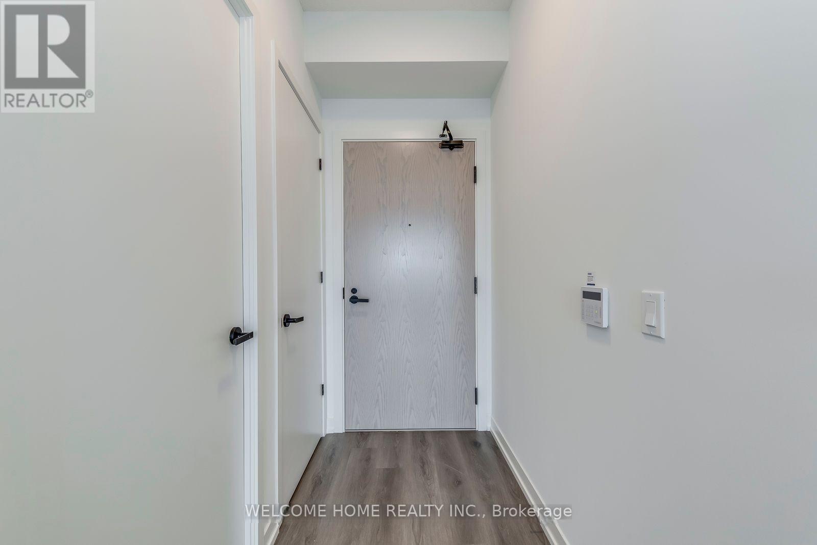 2706 - 28 Interchange Way, Vaughan, Ontario  L4K 0P8 - Photo 24 - N12477534