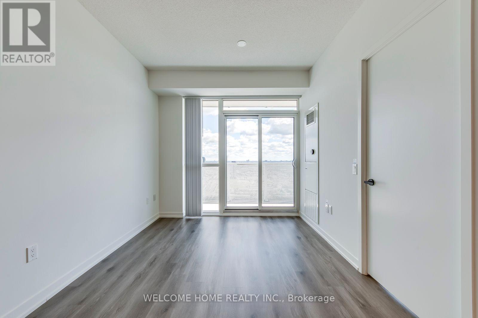 2706 - 28 Interchange Way, Vaughan, Ontario  L4K 0P8 - Photo 5 - N12477534