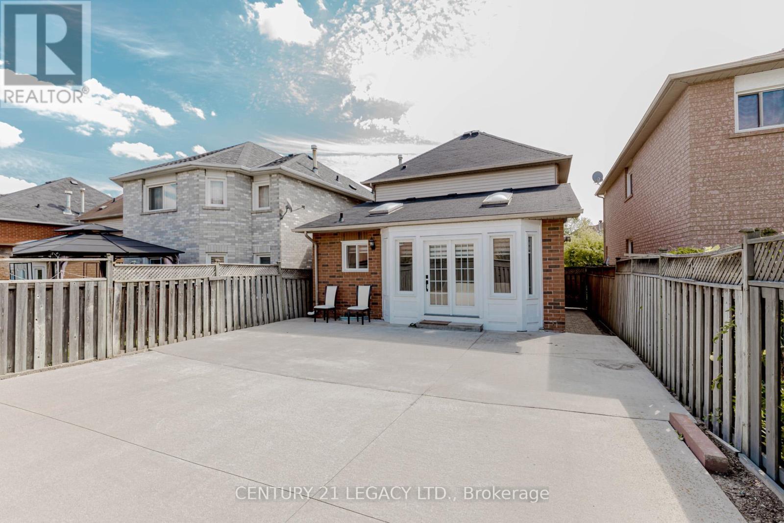 23 Alaskan Summit Court, Brampton, Ontario  L6R 1P1 - Photo 50 - W12477531