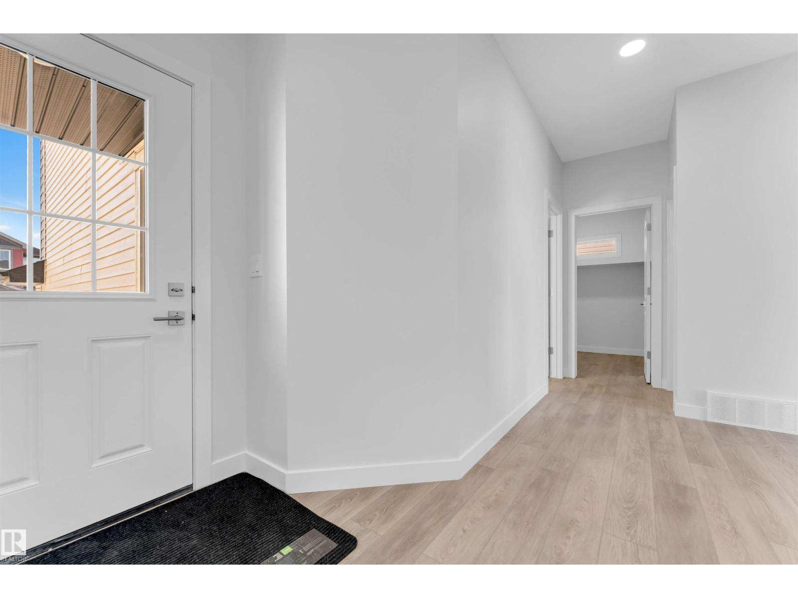 1524 11 Av Nw, Edmonton, Alberta  T6T 2W4 - Photo 12 - E4463148