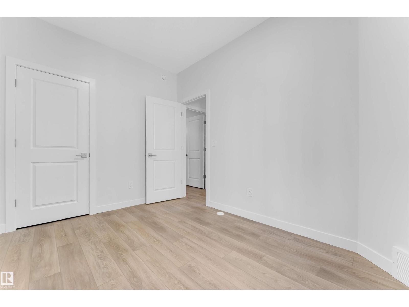 1524 11 Av Nw, Edmonton, Alberta  T6T 2W4 - Photo 14 - E4463148